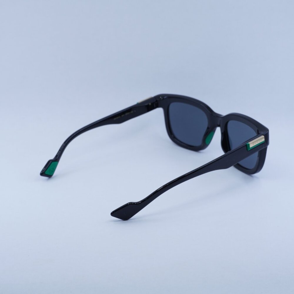 Gucci GG1621S 001 Sunglasses Black Frame, Grey Lenses - Lowest Price! - Picture 10 of 11